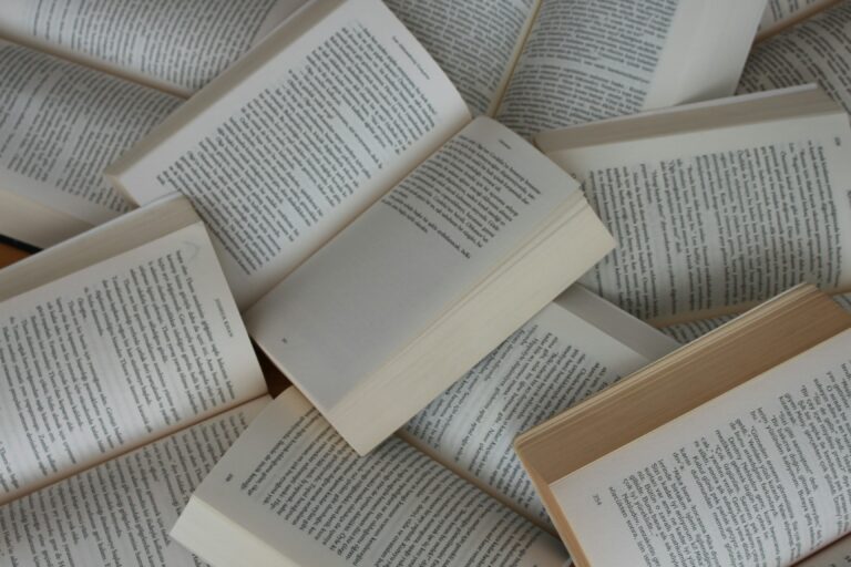 Pronoms et prépositions en anglais : les règles essentielles (+ PDF d&rsquo;exercices)